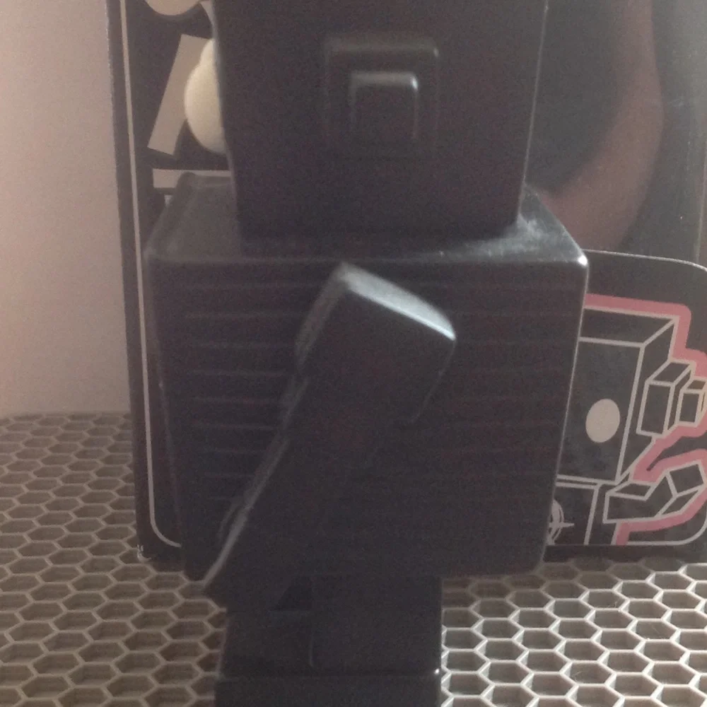 Kid Robot ( Tofu Robot ) By: Kozik - Picture 11 of 13